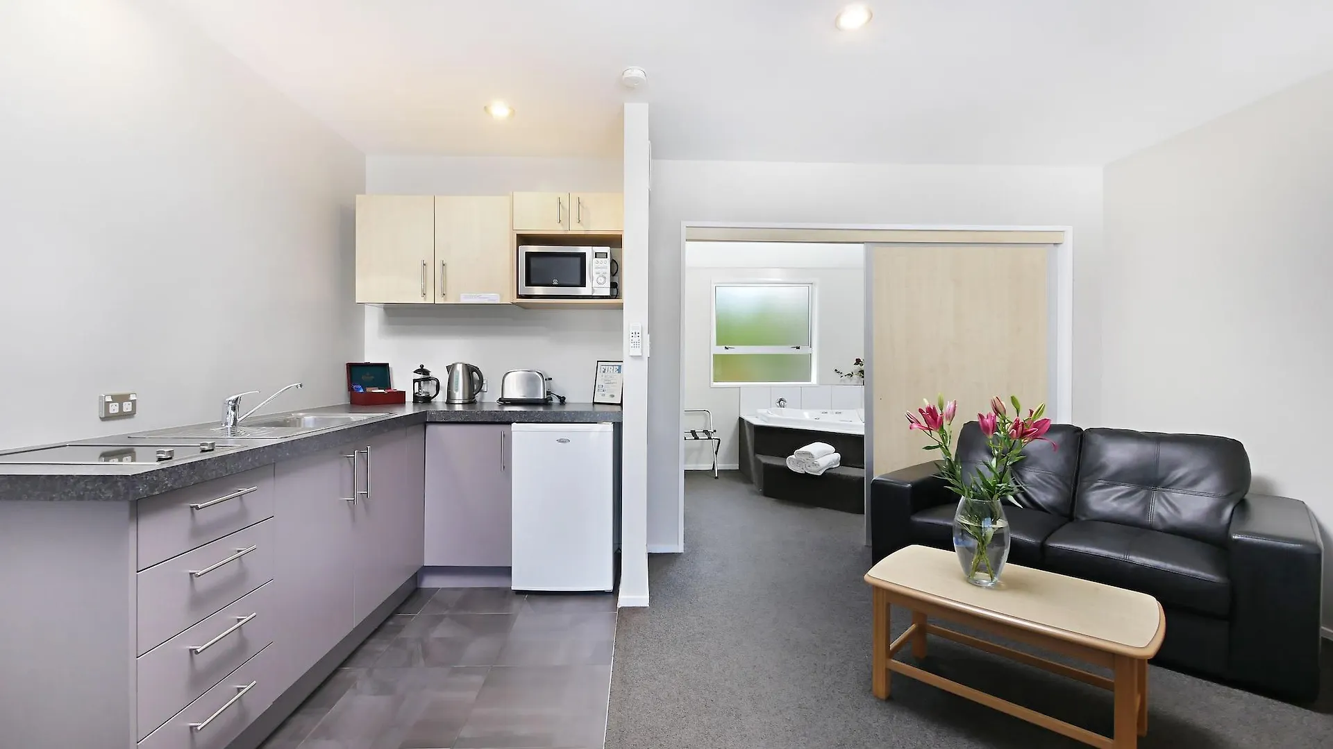 Arthur'S Court Motor Lodge Christchurch Motel